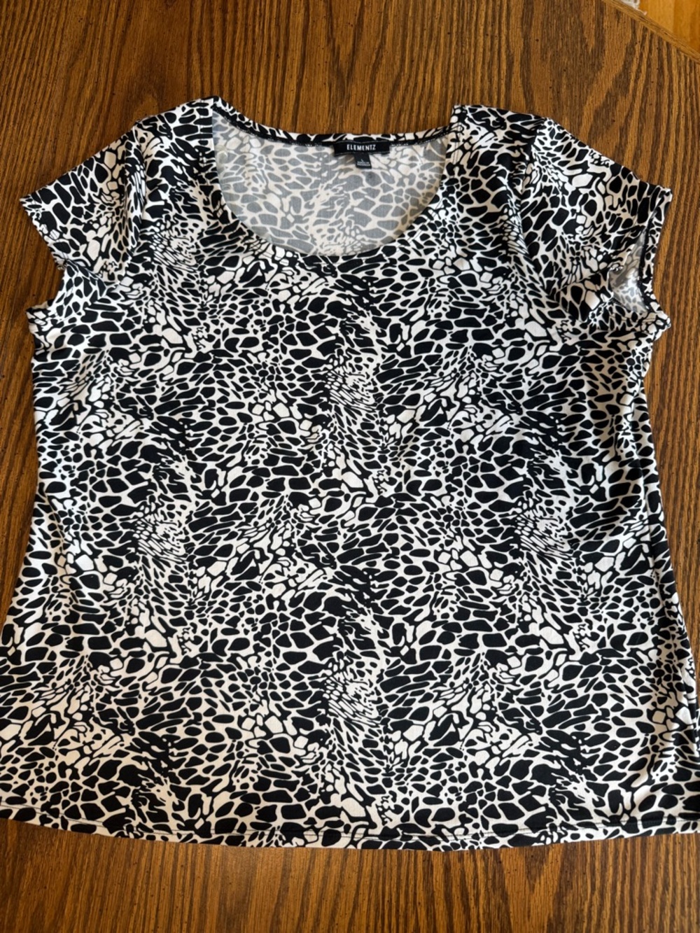 Elementz Black & White Animal Print Scoop Neck Tee
